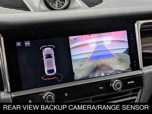 Used 2025 Porsche Macan image 38