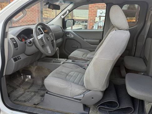 Used 2016 Nissan Frontier S image 19