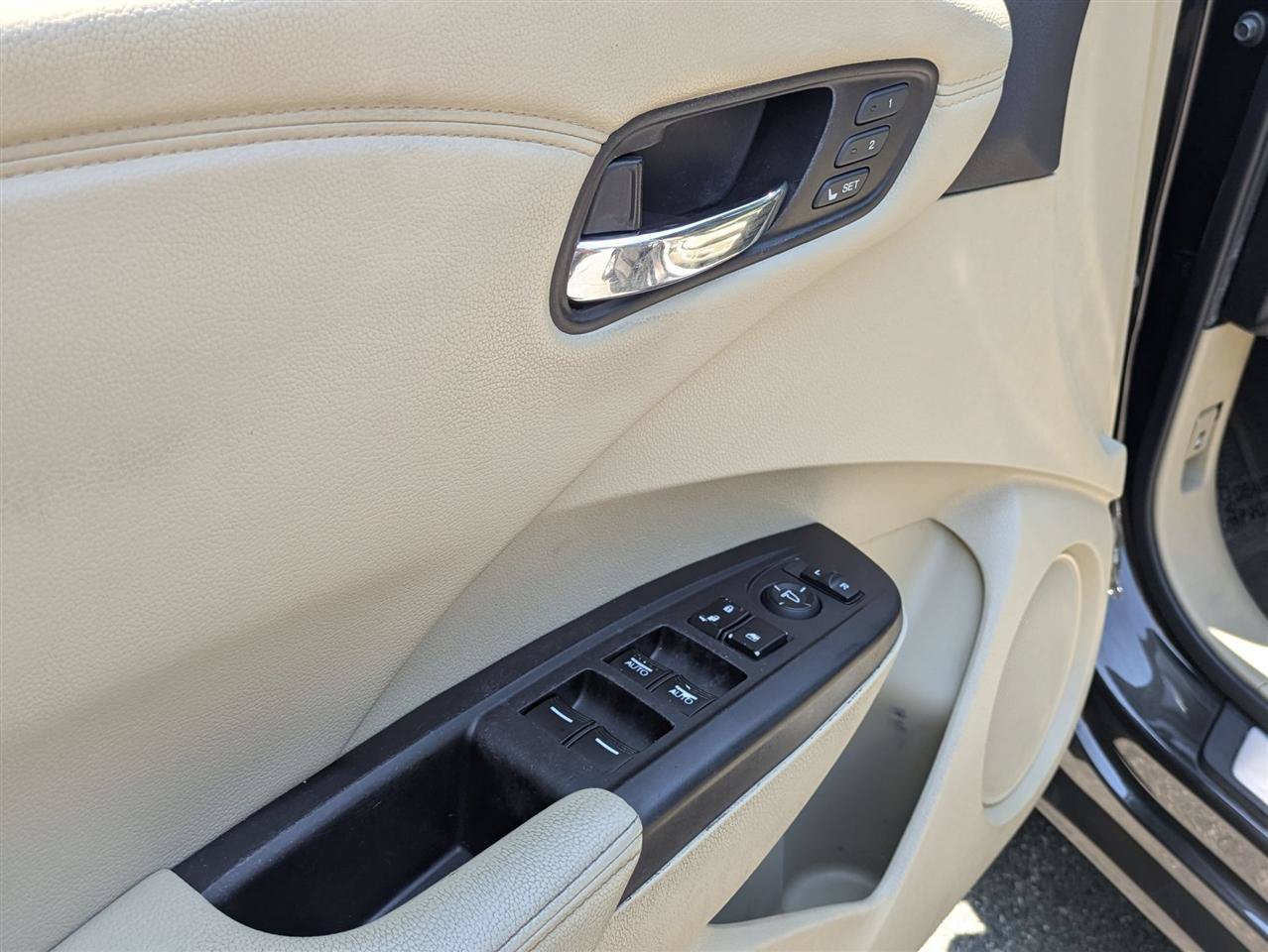 Used 2014 Acura RDX FWD image 11