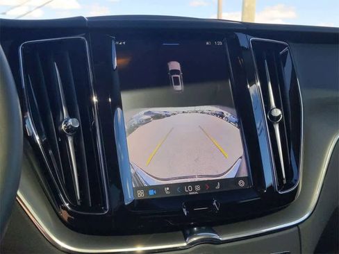 Used 2025 Volvo XC60 T8 Core w/ Protection Package Premier image 23