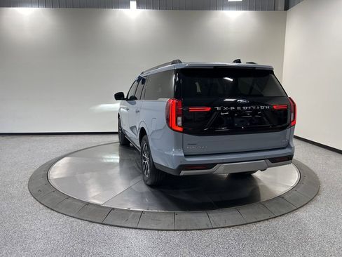 Certified 2025 Ford Expedition Max Platinum AWD/4WD image 8