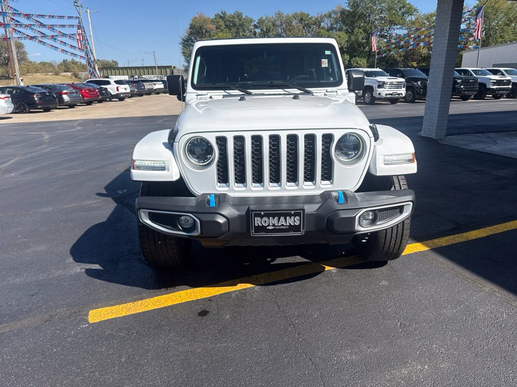 Used 2023 Jeep Wrangler Unlimited Sahara w/ Cold Weather Group AWD/4WD image 10