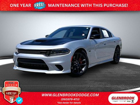 Used 2023 Dodge Charger R/T w/ Performance Handling Group RWD image 1