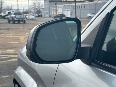 Used 2025 Toyota Tacoma SR image 21