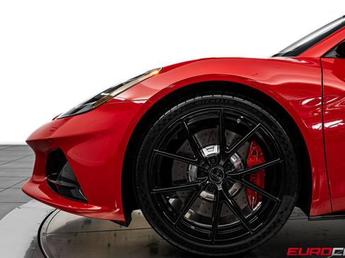 New 2026 Lotus Emira SE image 12