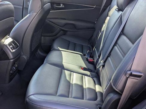 Used 2017 Kia Sorento EX w/ EX Advanced Touring Package image 17