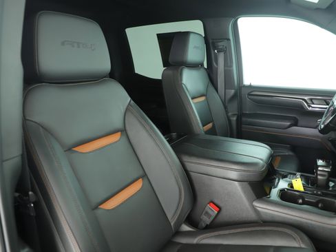 Used 2024 GMC Sierra 1500 AT4 w/ AT4 Preferred Package AWD/4WD image 21