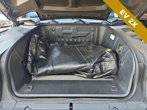 Used 2025 GMC Hummer EV 2X image 13