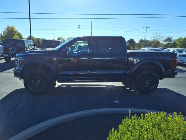 Used 2024 Ford F150 Raptor AWD/4WD image 4
