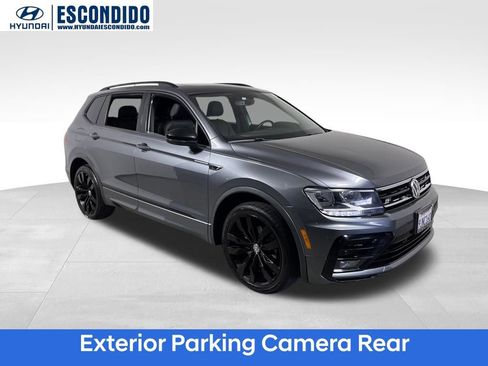 Used 2020 Volkswagen Tiguan SE R-Line image 7