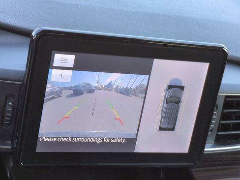 Used 2023 Ford Explorer Limited w/ Equipment Group 301A image 20