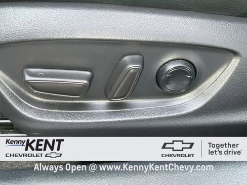 Used 2021 Toyota Camry XSE w/ Carpet Mat Package (TMS) image 24