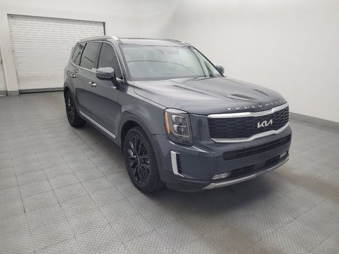 Used 2022 Kia Telluride SX w/ Towing Package FWD image 13