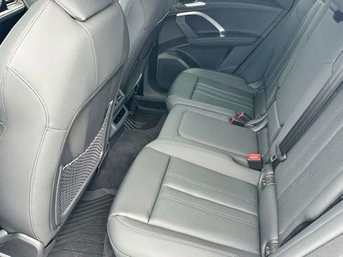 New 2025 Audi Q5 Premium Plus image 7