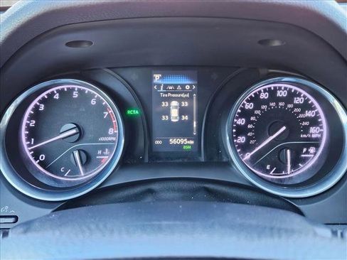 Used 2019 Toyota Camry SE image 11