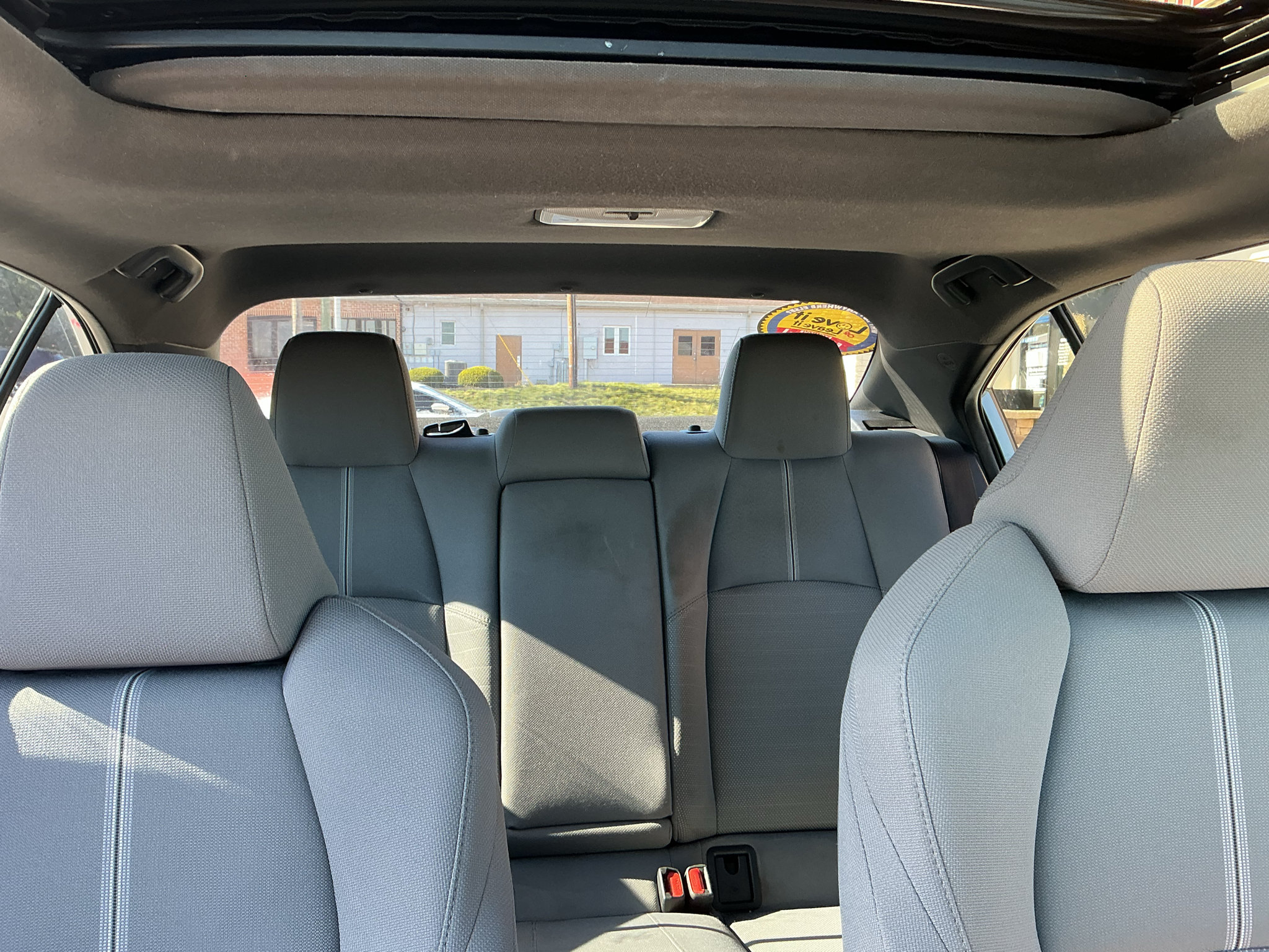 Used 2022 Toyota Corolla SE w/ SE Premium Package FWD image 22