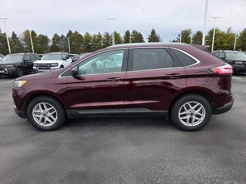 Certified 2022 Ford Edge SEL w/ Convenience Package image 2