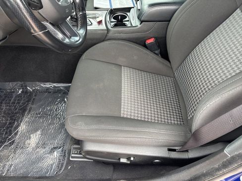 Used 2022 Dodge Charger R/T w/ Blacktop Package image 15