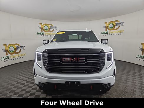 Used 2025 GMC Sierra 1500 AT4 w/ AT4 Premium Package image 2