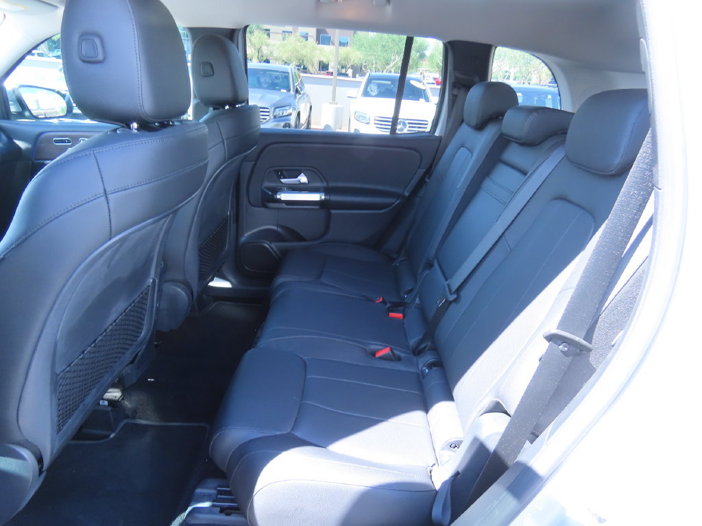 Used 2021 Mercedes-Benz GLB 250 image 11