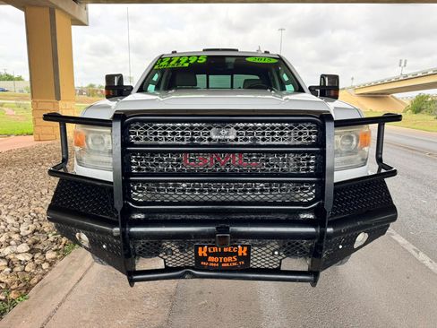 Used 2015 GMC Sierra 3500 Denali w/ Duramax Plus Package image 8