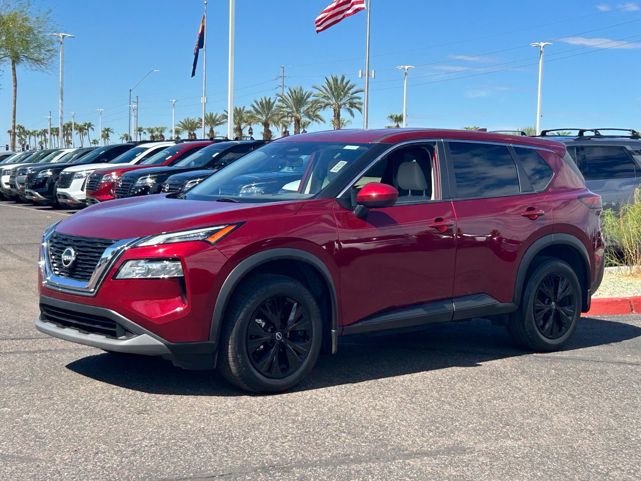 Certified 2023 Nissan Rogue SV FWD image 2