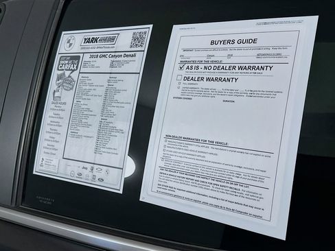 Used 2018 GMC Canyon Denali image 12