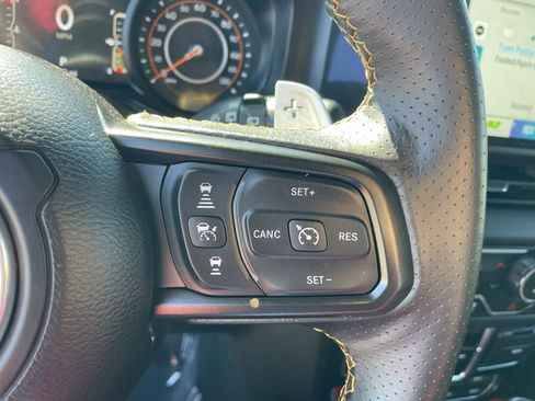 Used 2024 Jeep Wrangler Unlimited Rubicon 392 image 31