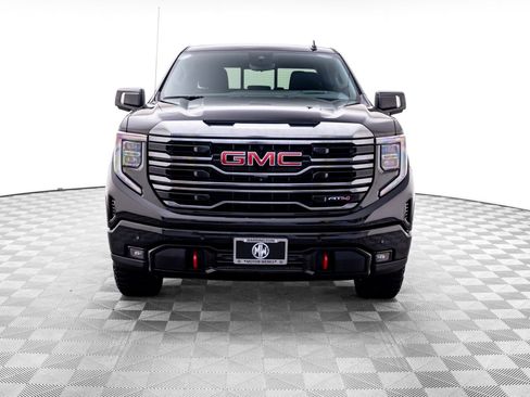 Used 2023 GMC Sierra 1500 AT4 w/ Technology Package AWD/4WD image 9