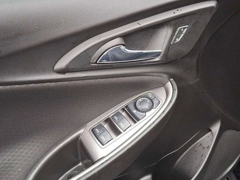 Certified 2023 Chevrolet Malibu LT image 28