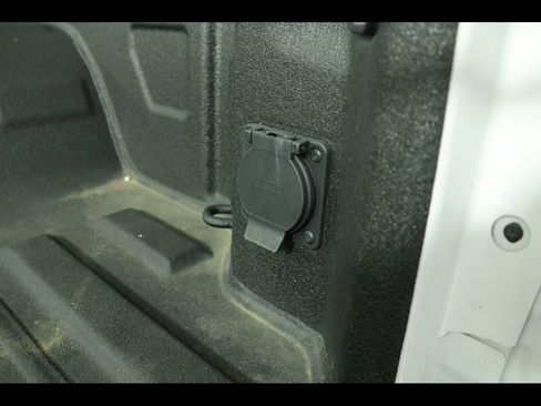 Used 2024 GMC Sierra 1500 Elevation AWD/4WD image 19