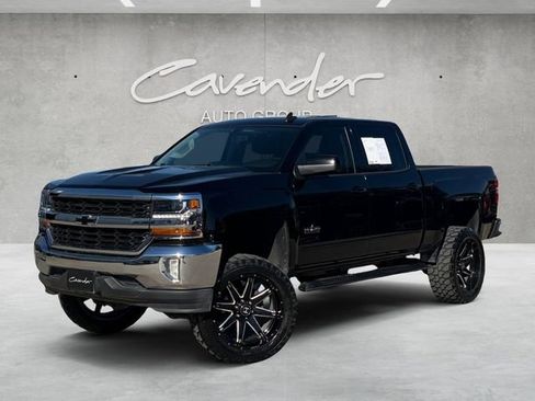 Used 2018 Chevrolet Silverado 1500 LT w/ Texas Edition image 1