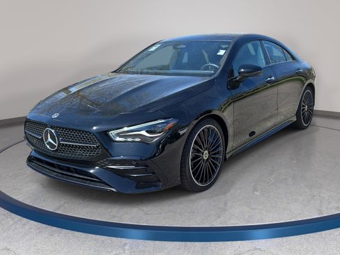 Used 2025 Mercedes-Benz CLA 250 image 1