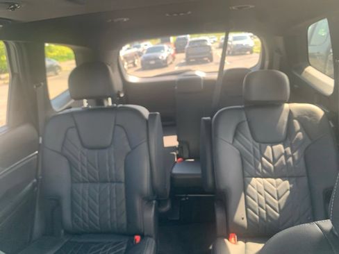 Used 2024 Kia Telluride EX X-Line AWD/4WD image 25
