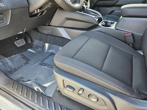 New 2026 GMC Canyon Elevation RWD image 4