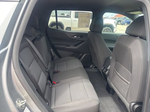 Used 2026 Chevrolet Equinox LT FWD image 30