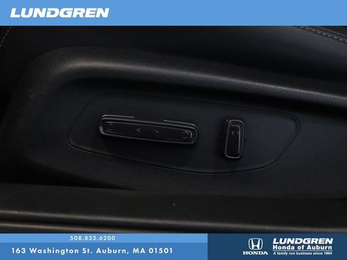 Used 2024 Honda Civic EX-L image 13