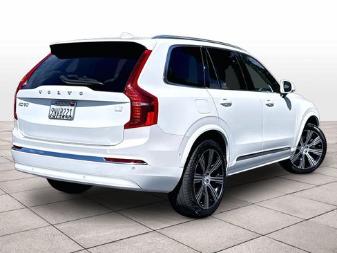 Used 2024 Volvo XC90 T8 Ultimate w/ Protection Package Premier AWD/4WD image 16