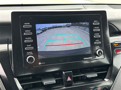 Used 2024 Toyota Camry SE image 25