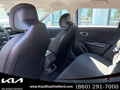 New 2026 Kia K4 FWD image 19