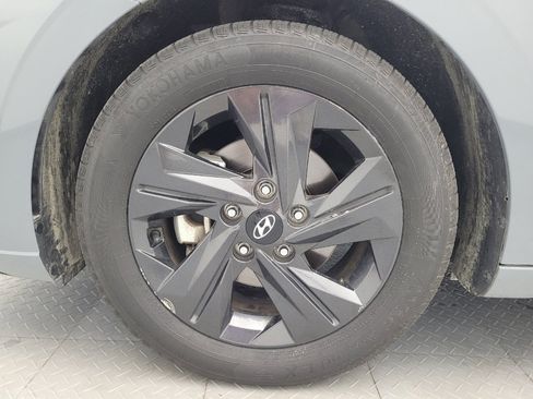 Used 2021 Hyundai Elantra SEL w/ Convenience Package FWD image 31