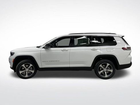 New 2025 Jeep Grand Cherokee L Limited w/ Trailer Tow Package image 13