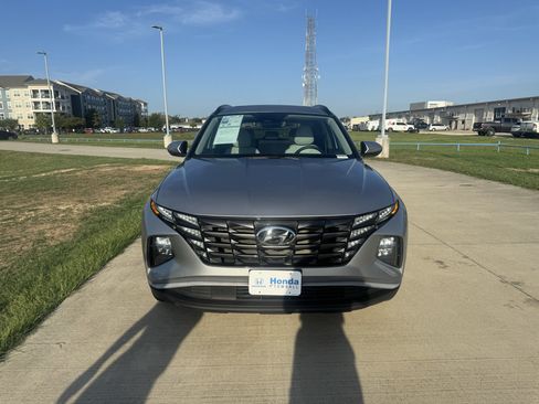 Used 2024 Hyundai Tucson SEL w/ Convenience Package FWD image 3