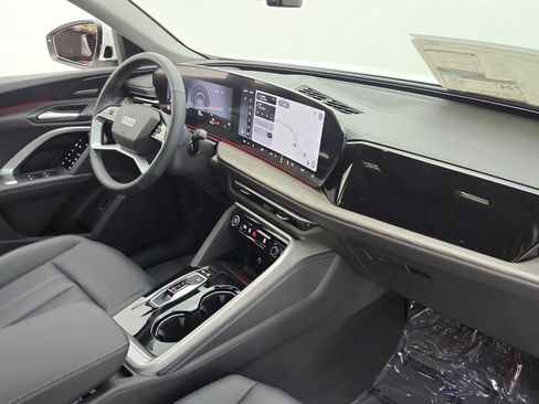 New 2026 Audi Q5 Premium Plus AWD/4WD image 15