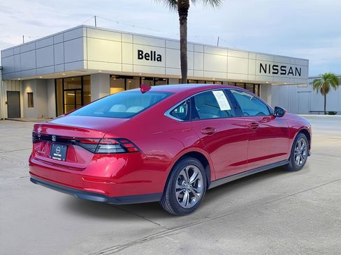 Used 2023 Honda Accord EX image 6