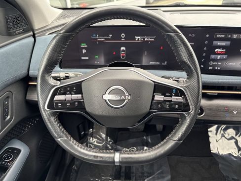 Used 2023 Nissan Ariya AWD/4WD image 14