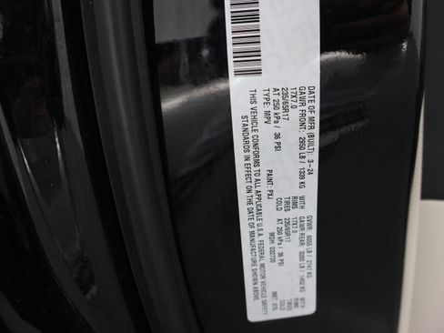 Used 2024 Chrysler Pacifica Touring-L image 63