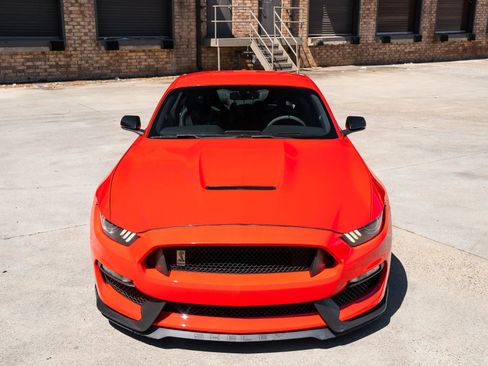 Used 2017 Ford Mustang Shelby GT350 w/ Electronics Package RWD image 18