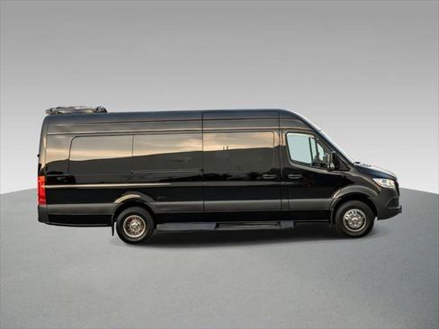 Used 2019 Mercedes-Benz Sprinter 170 image 5