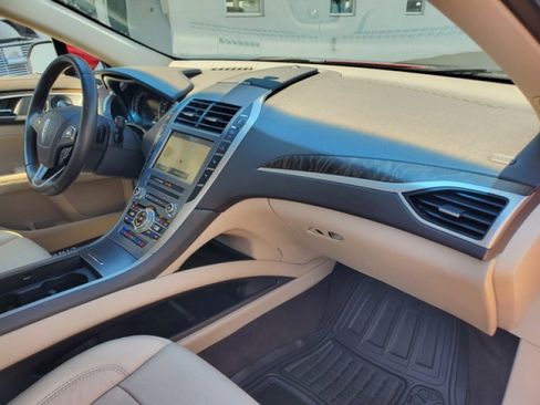 Used 2019 Lincoln MKZ Reserve image 33